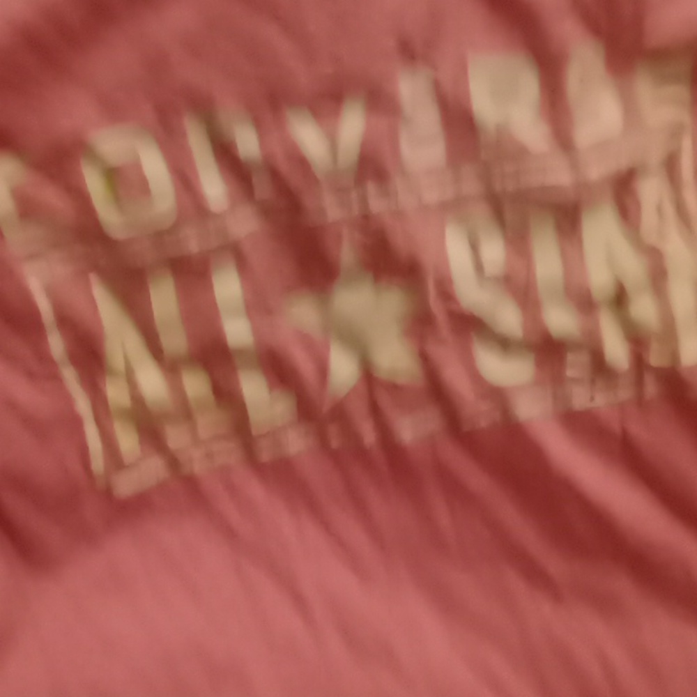 Women's top pink